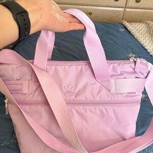 Adidas Puffer Bag in Orchid color